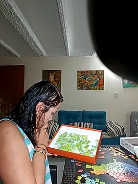 carlajames  online show from 03/12/25, 02:30