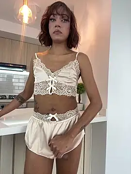 VictoriaRoss1 online show from 12/20/25, 09:55