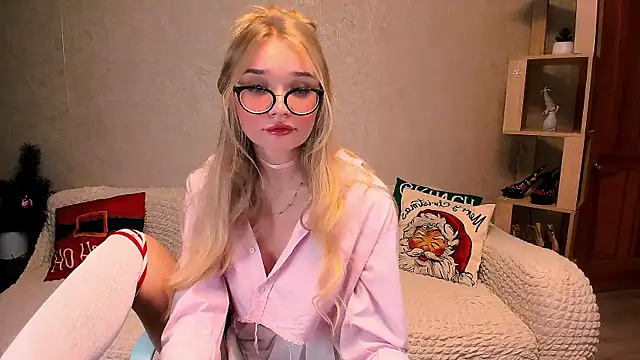 BoysLoveBlondee online show from 01/15/25, 04:43