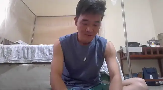 kisstoyousoon2024 online show from 02/17/25, 03:20