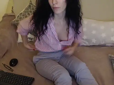 Emmatoo online show from 02/13/26, 10:28