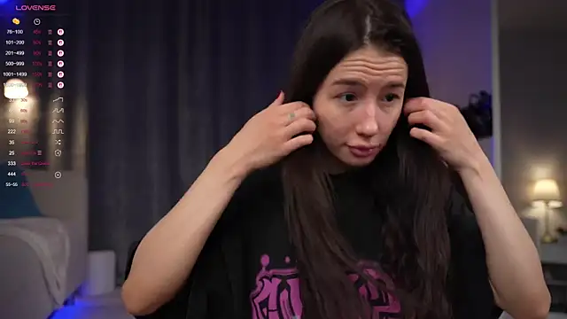 Amely Young online show from 09/13/25, 01:16