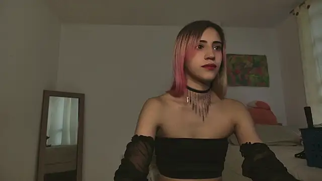 linnie  online show from 03/08/25, 11:07