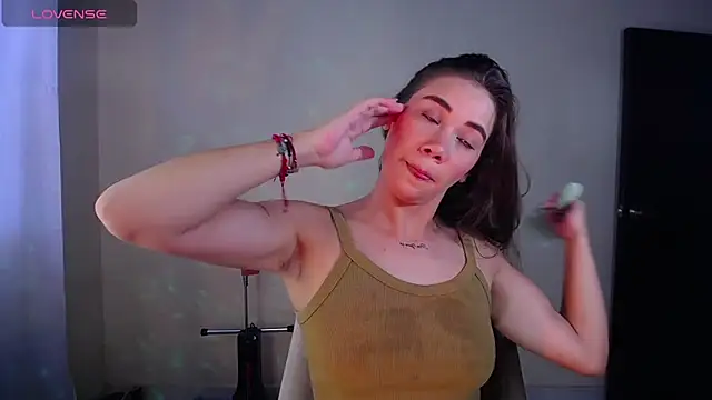 sashaHarding11 online show from 09/12/25, 08:53