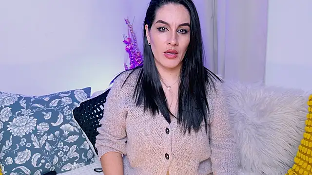 Pamela Rosal online show from 10/01/25, 11:33