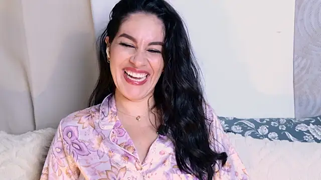 Pamela Rosal online show from 02/02/26, 12:42