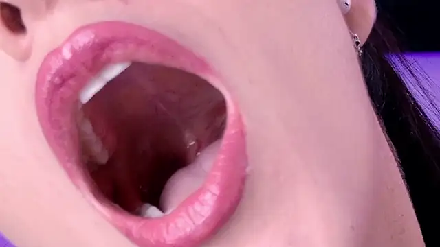 Pamela Rosal online show from 04/03/26, 01:09