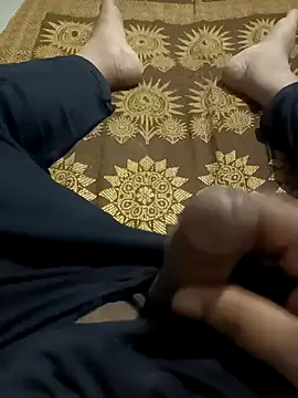 Snapshot of Unicorns74 chatting on 01/05/25, 08:11 Unicorns74 online show from 01/05/25, 08:11