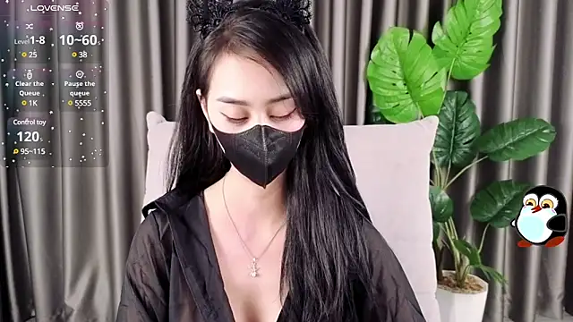 -----Sue----- online show from 02/24/25, 12:48