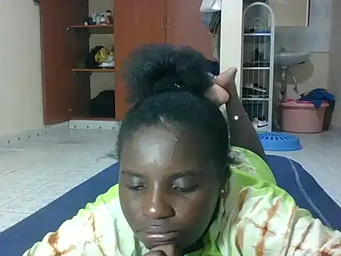 hotebbbyy online show from 02/22/26, 07:12