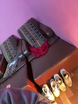 Snapshot of Hellen_111 chatting on 02/07/25, 09:47 Hellen 111 online show from 02/07/25, 09:47