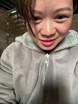 Snapshot of Hellen_111 chatting on 03/11/25, 05:38 Hellen 111 online show from 03/11/25, 05:38