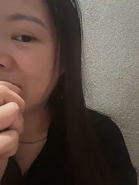 Snapshot of Hellen_111 chatting on 10/07/25, 08:44 Hellen 111 online show from 10/07/25, 08:44