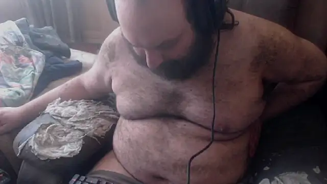 hairyhulk online show from 11/30/25, 05:06