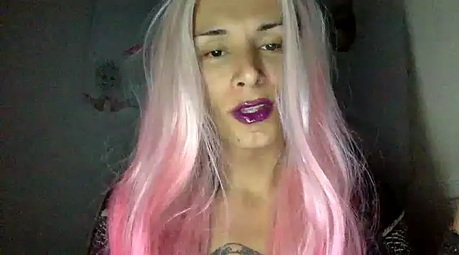 Snapshot of Thematrioshkaoficial24 chatting on 12/07/24, 03:25 Thematrioshkaoficial24 online show from 12/07/24, 03:25