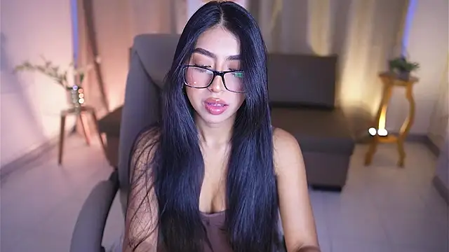 Sara albrecht online show from 03/20/25, 12:43