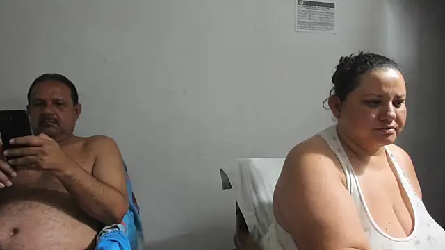 tetasgrandes karol online show from 03/01/26, 05:31