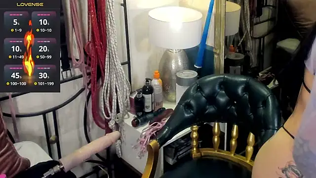 luxifer 666  online show from 02/28/25, 07:46