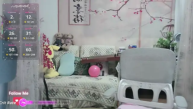 Lisa-s online show from 10/15/25, 12:44