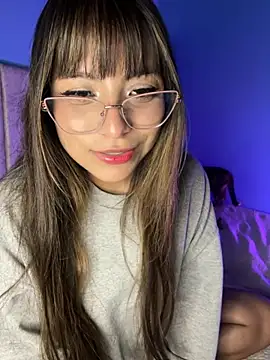 Snapshot of Lily_candy_X chatting on 09/26/25, 05:11 Lily candy X online show from 09/26/25, 05:11