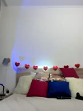 KateRedgar online show from 02/15/26, 01:52