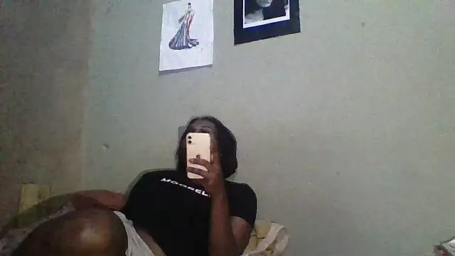 Moorella1 online show from 09/17/25, 07:26