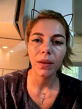 tanyagrey online show from 10/09/25, 07:06