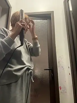 tanyagrey online show from 11/10/25, 07:29