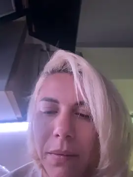 tanyagrey online show from 06/11/26, 06:00