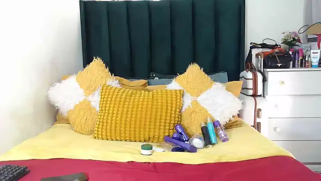 GaggingQueenxx online show from 05/04/26, 07:15