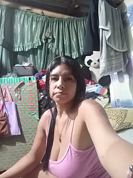 Snapshot of Alanagracia chatting on 06/13/26, 12:52 Alanagracia online show from 06/13/26, 12:52
