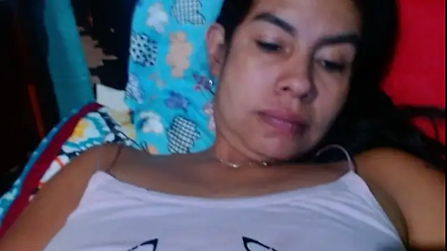 Snapshot of Alanagracia chatting on 06/26/26, 01:37 Alanagracia online show from 06/26/26, 01:37