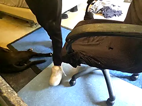 Migaruo online show from 04/14/26, 05:08