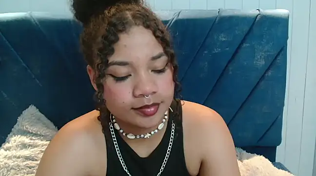 Snapshot of KittyBrookex chatting on 01/17/25, 07:49 KittyBrookex online show from 01/17/25, 07:49