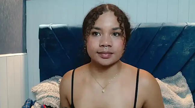 Snapshot of KittyBrookex chatting on 02/08/25, 01:44 KittyBrookex online show from 02/08/25, 01:44