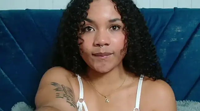 Snapshot of KittyBrookex chatting on 02/14/25, 04:31 KittyBrookex online show from 02/14/25, 04:31