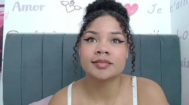 Snapshot of KittyBrookex chatting on 02/26/25, 05:17 KittyBrookex online show from 02/26/25, 05:17