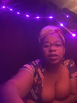 bustypothead online show from 12/17/24, 04:01