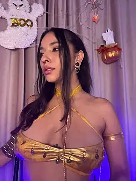 ThaliaRivera  online show from 10/24/25, 04:09