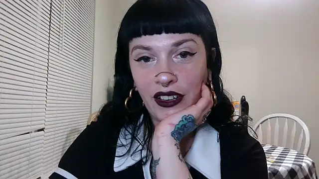 Marcelinegoddess online show from 03/11/25, 02:21