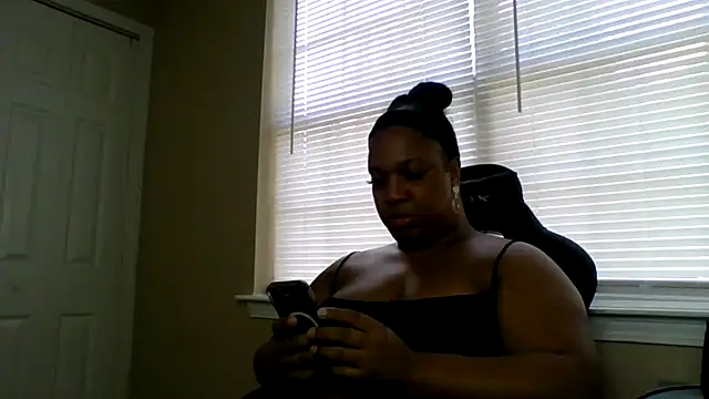Badgirlbrittt online show from 09/26/25, 03:05