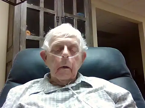 Snapshot of bootlegmanz chatting on 07/20/26, 04:31 bootlegmanz online show from 07/20/26, 04:31