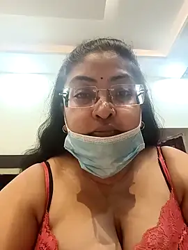 Snapshot of LAVERNIYA_ chatting on 01/04/25, 01:31 LAVERNIYA  online show from 01/04/25, 01:31