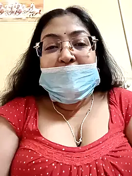 Snapshot of LAVERNIYA_ chatting on 01/27/25, 07:56 LAVERNIYA  online show from 01/27/25, 07:56