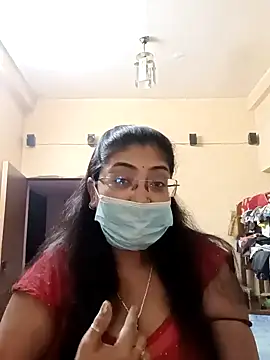 Snapshot of LAVERNIYA_ chatting on 01/27/25, 08:07 LAVERNIYA  online show from 01/27/25, 08:07