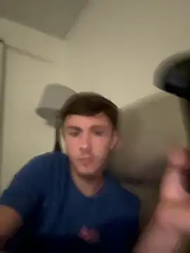 Snapshot of TheBestbrando88 chatting on 09/21/25, 12:12 TheBestbrando88 online show from 09/21/25, 12:12