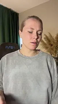 Charming Daphny online show from 04/11/26, 06:29