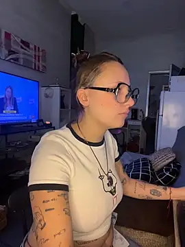 Hawitxui online show from 12/03/25, 08:12