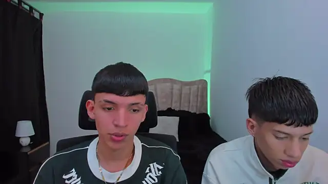 Juan Nd Steven online show from 09/13/25, 03:28