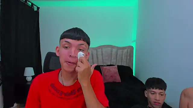 Juan Nd Steven online show from 09/17/25, 04:14